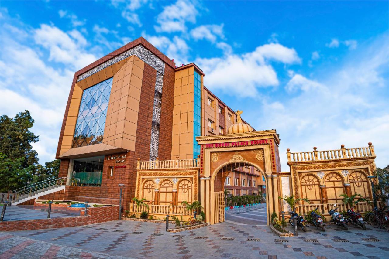 The Bodhi Palace Resort Ngoại thất bức ảnh
